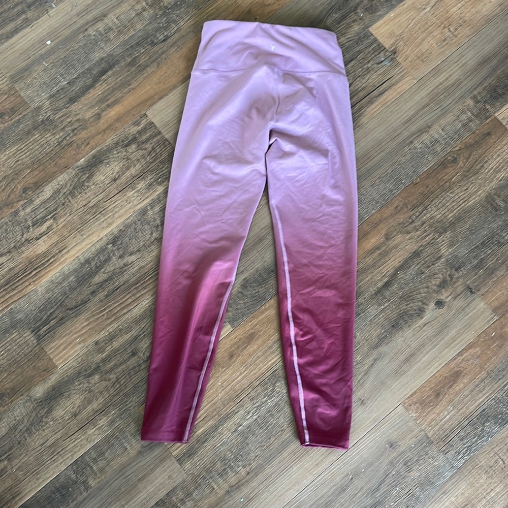 Old Navy 7/8 ombré Elevate Go-Dry Legging size small